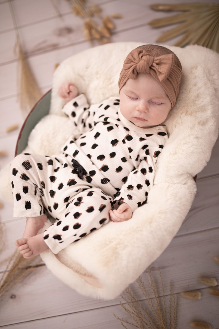 19Baby Paisley - Florence Berry Photography-